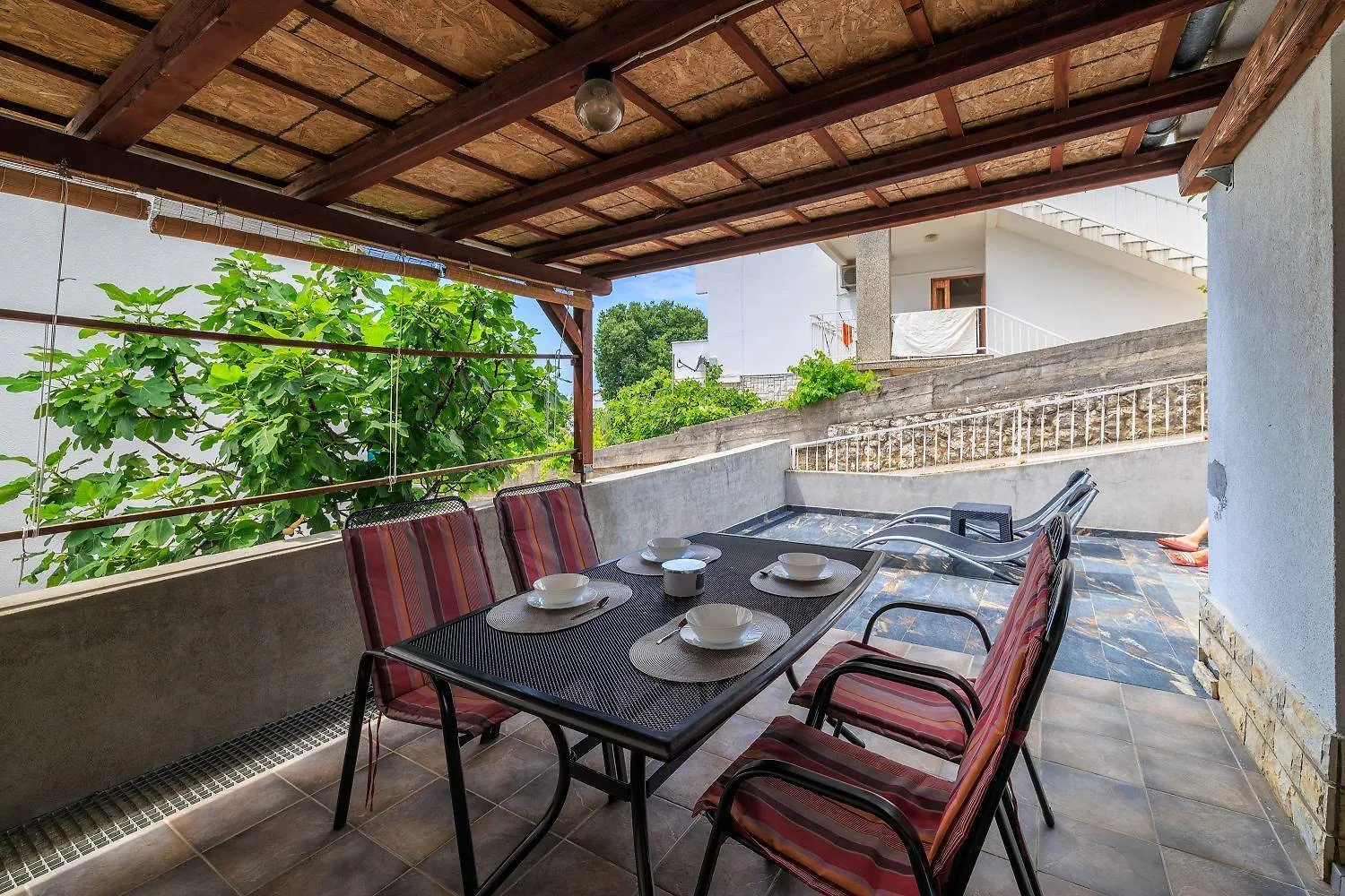 Modernes Apartment Nur 150 Meter Zum Strand Mit Pool, Jacuzzi, Meerblick, Billard Dramalj Croatia