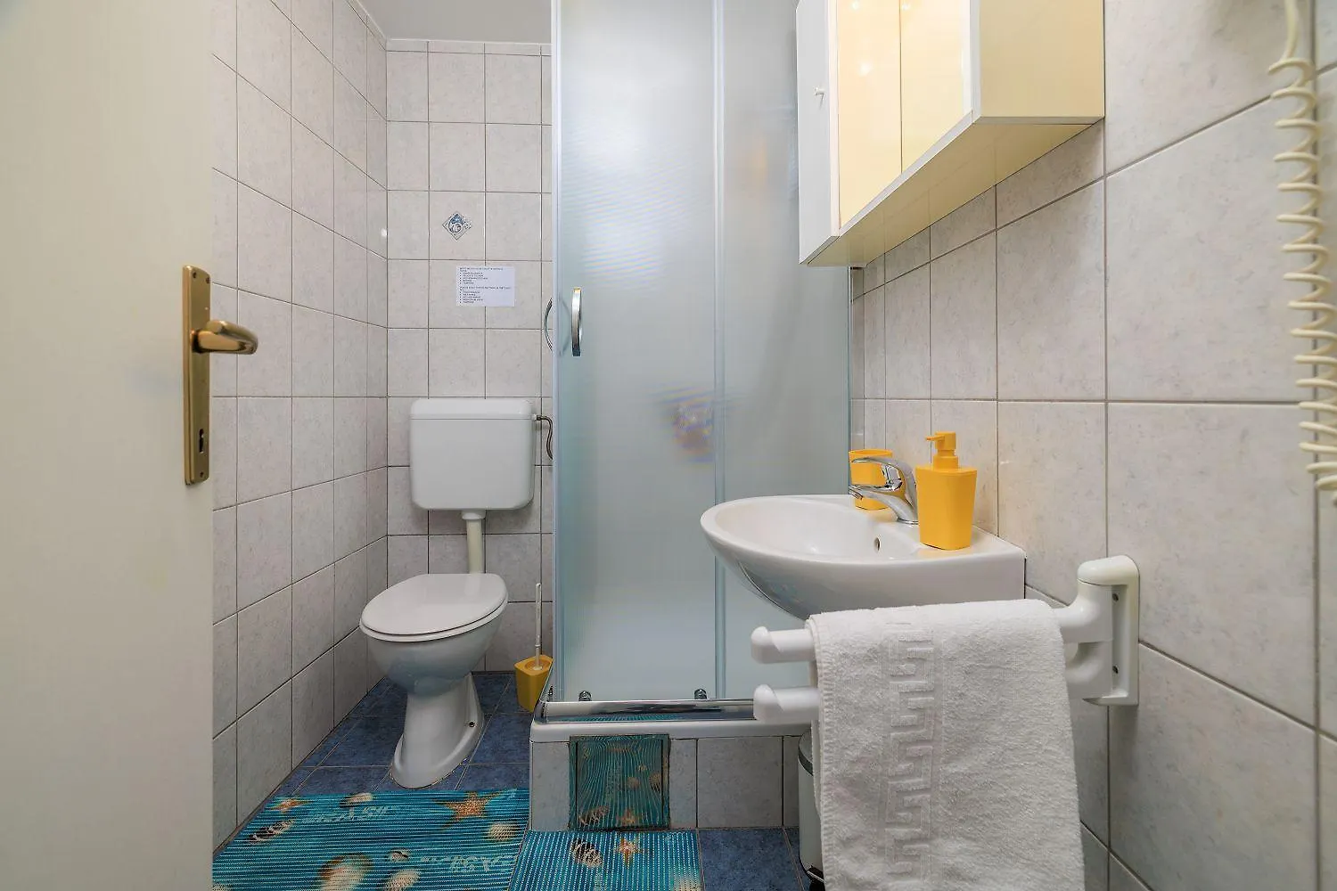 Modernes Apartment Nur 150 Meter Zum Strand Mit Pool, Jacuzzi, Meerblick, Billard Dramalj