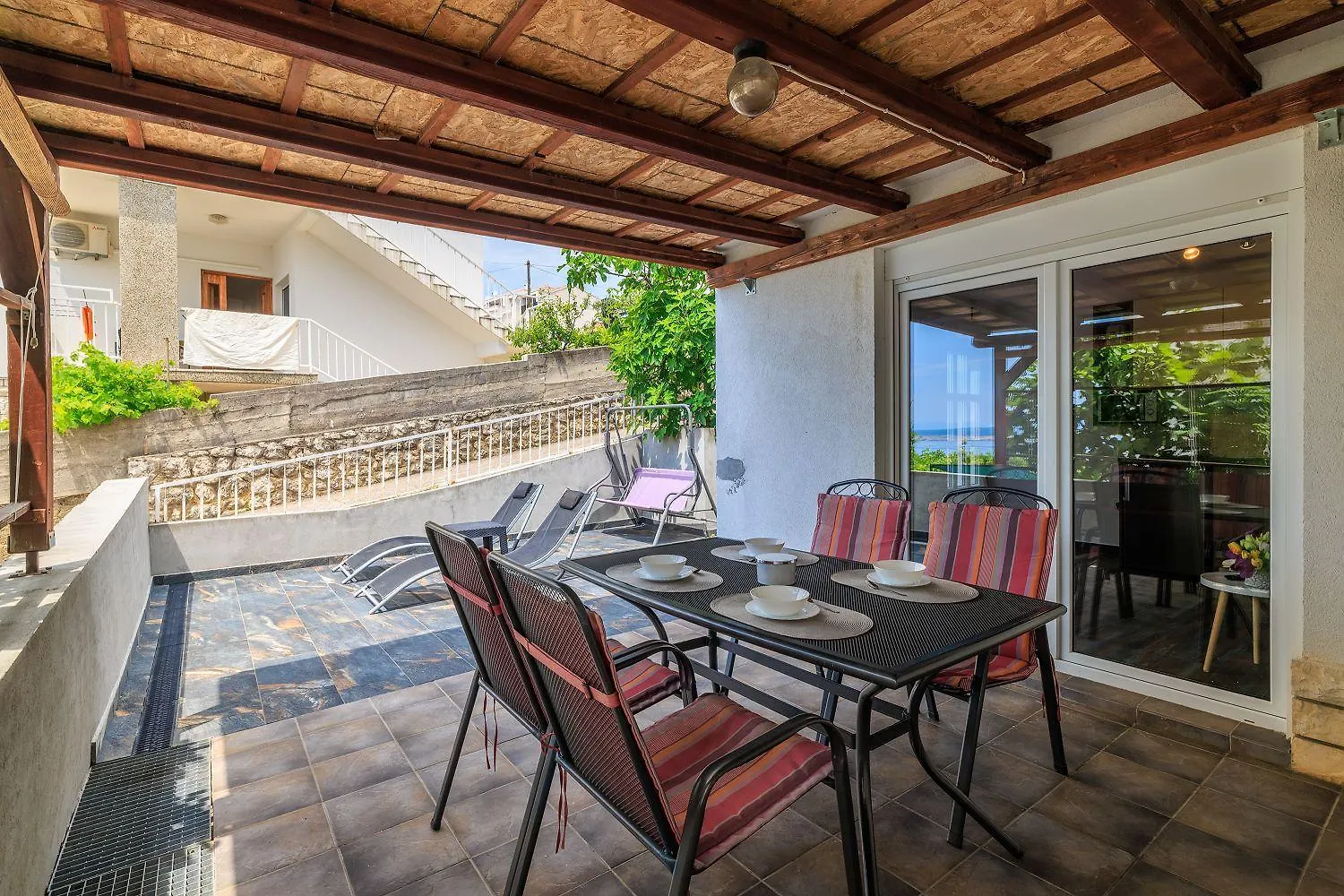Modernes Apartment Nur 150 Meter Zum Strand Mit Pool, Jacuzzi, Meerblick, Billard Dramalj