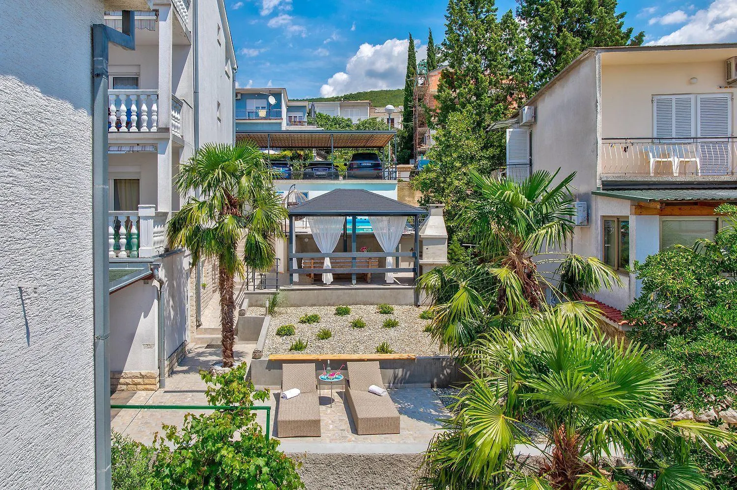 Modernes Apartment Nur 150 Meter Zum Strand Mit Pool, Jacuzzi, Meerblick, Billard Dramalj 0*,
